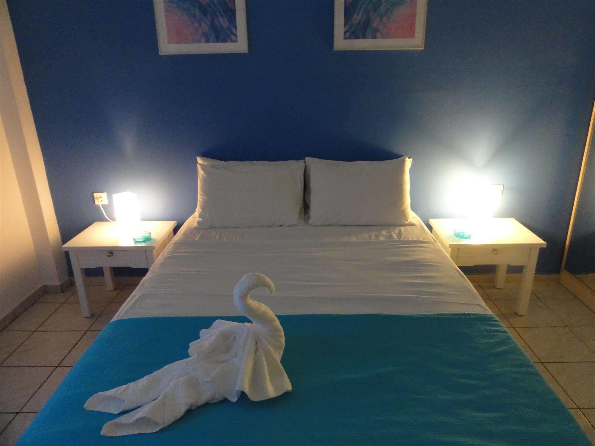 Botsis Guest House Ýdra Eksteriør bilde