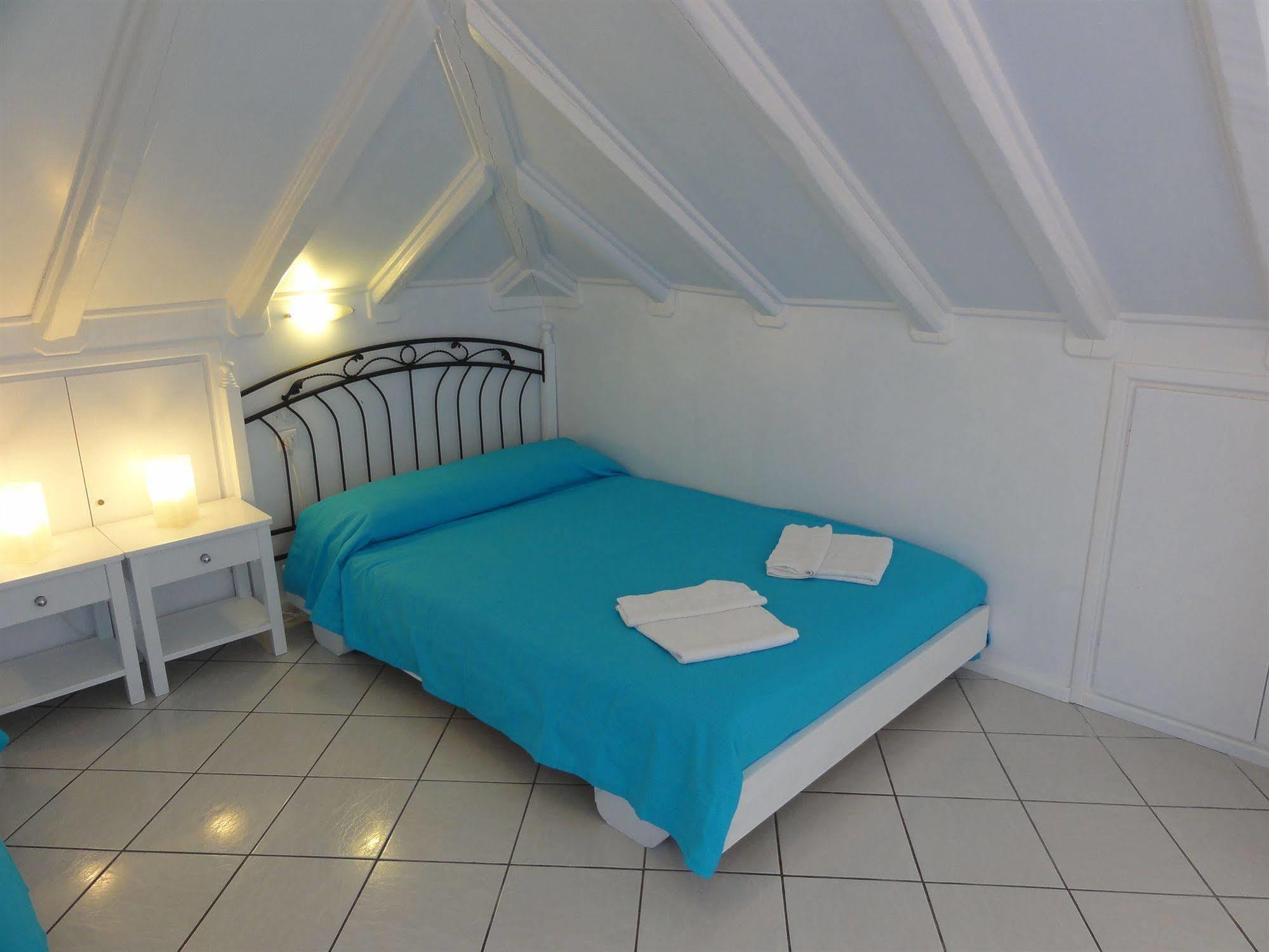 Botsis Guest House Ýdra Eksteriør bilde